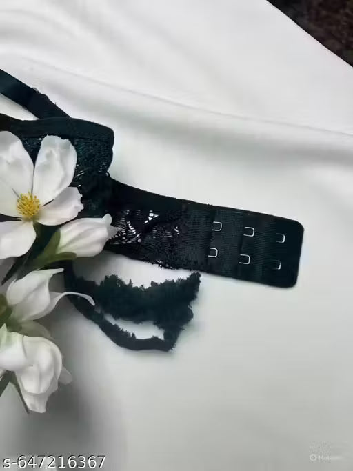 Women’s Lace Bra Panty Set